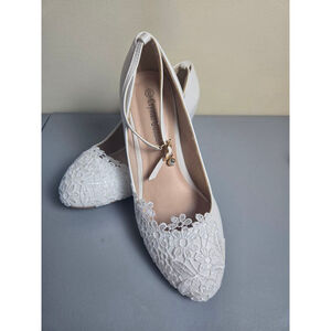 Women's Crystal Queen White Lace Wedge Shoes Size 10